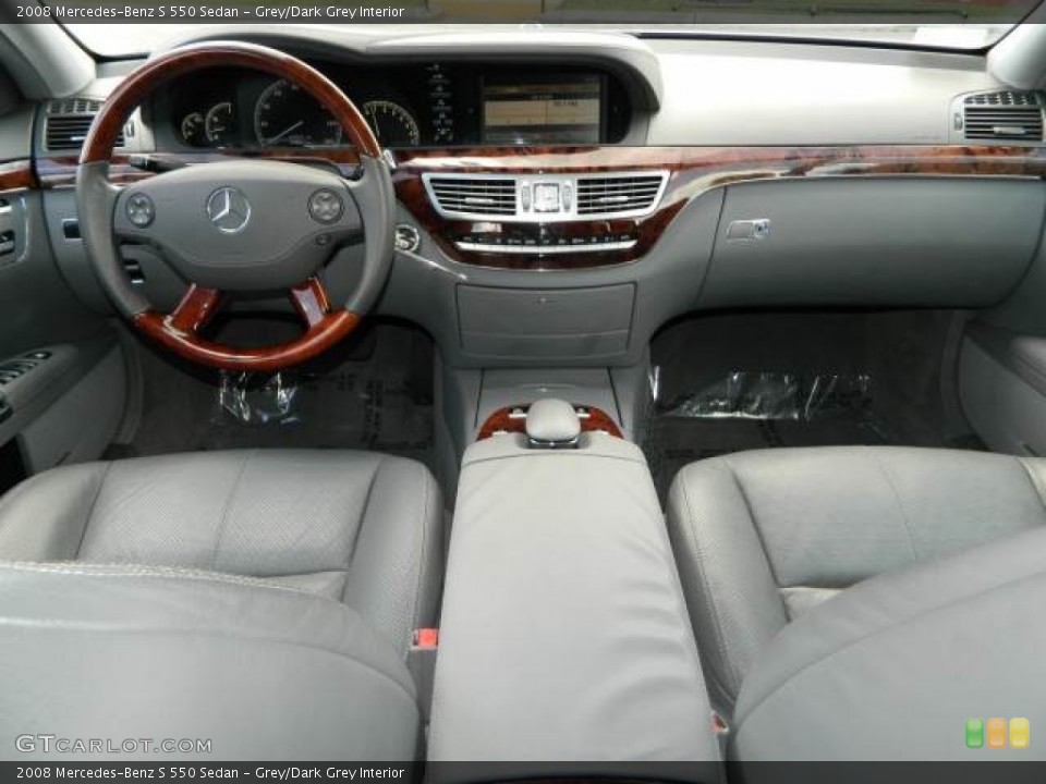 Grey/Dark Grey Interior Dashboard for the 2008 Mercedes-Benz S 550 Sedan #80064417