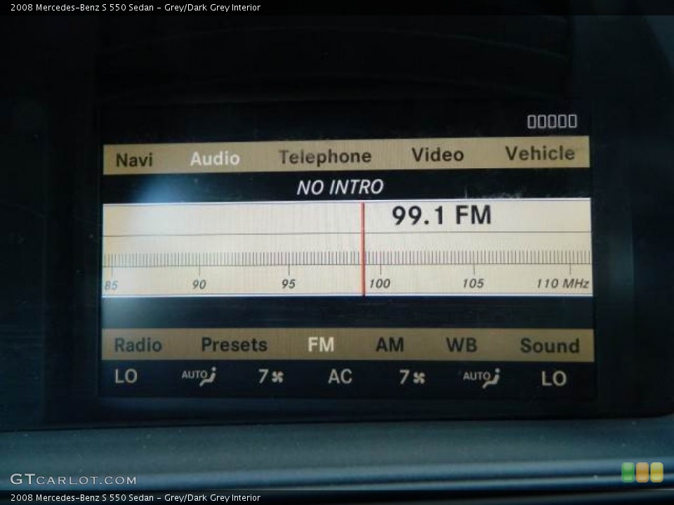 Grey/Dark Grey Interior Audio System for the 2008 Mercedes-Benz S 550 Sedan #80064506