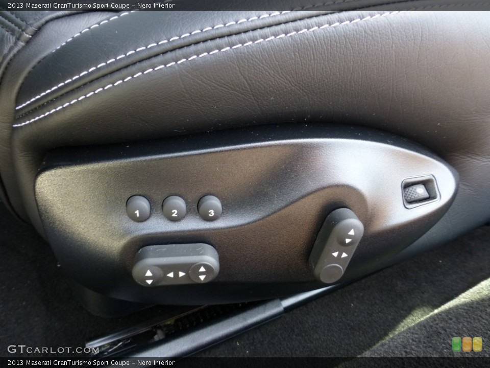 Nero Interior Controls for the 2013 Maserati GranTurismo Sport Coupe #80076954