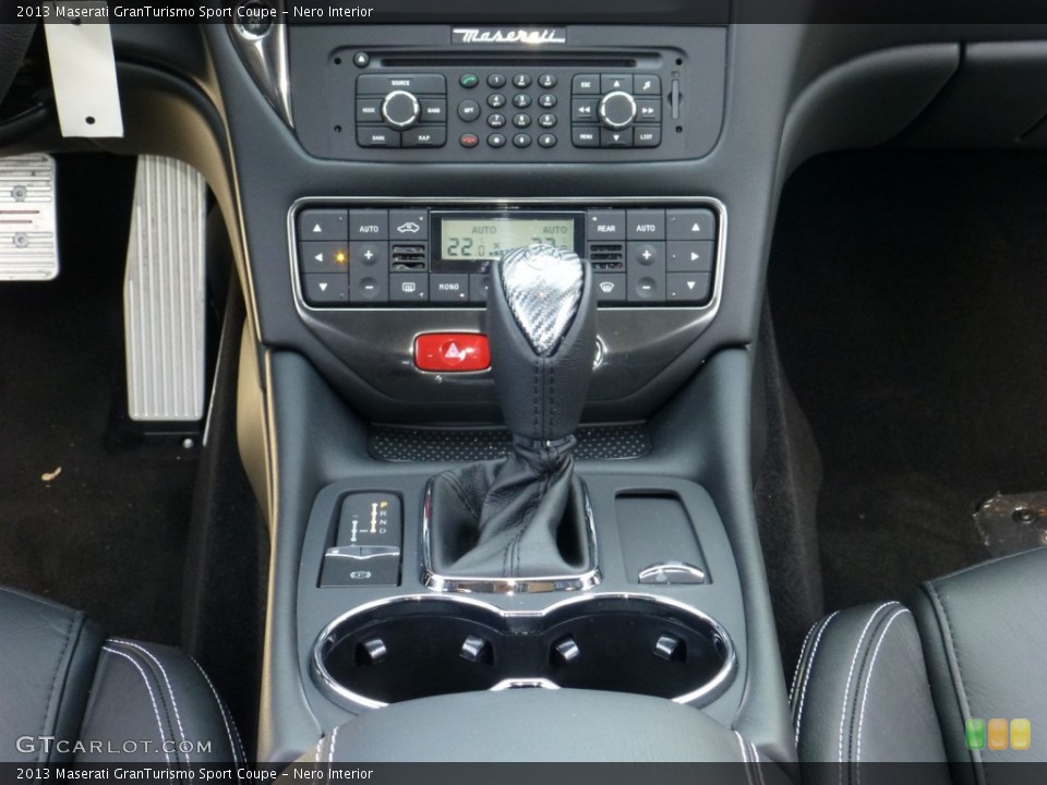 Nero Interior Transmission for the 2013 Maserati GranTurismo Sport Coupe #80077203