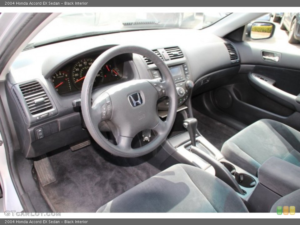 Black Interior Photo for the 2004 Honda Accord EX Sedan #80078045