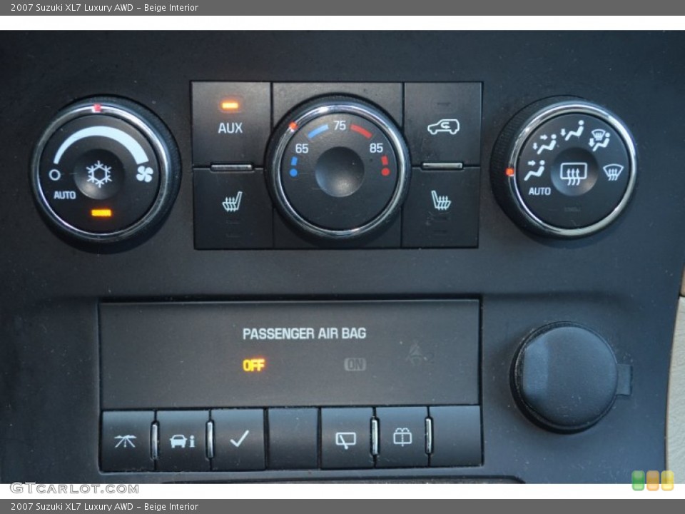 Beige Interior Controls for the 2007 Suzuki XL7 Luxury AWD #80080520