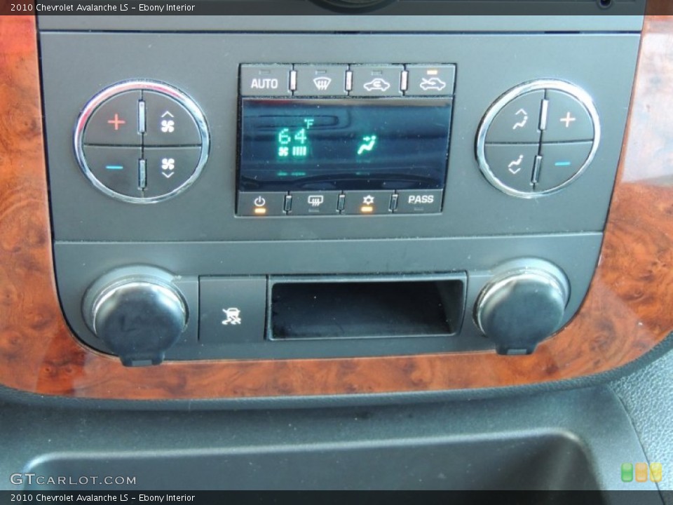 Ebony Interior Controls for the 2010 Chevrolet Avalanche LS #80082147