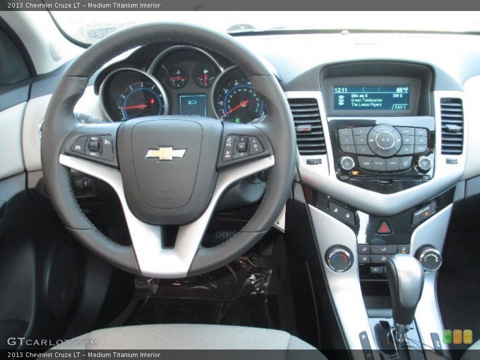 Medium Titanium Interior Dashboard for the 2013 Chevrolet Cruze LT #80085635