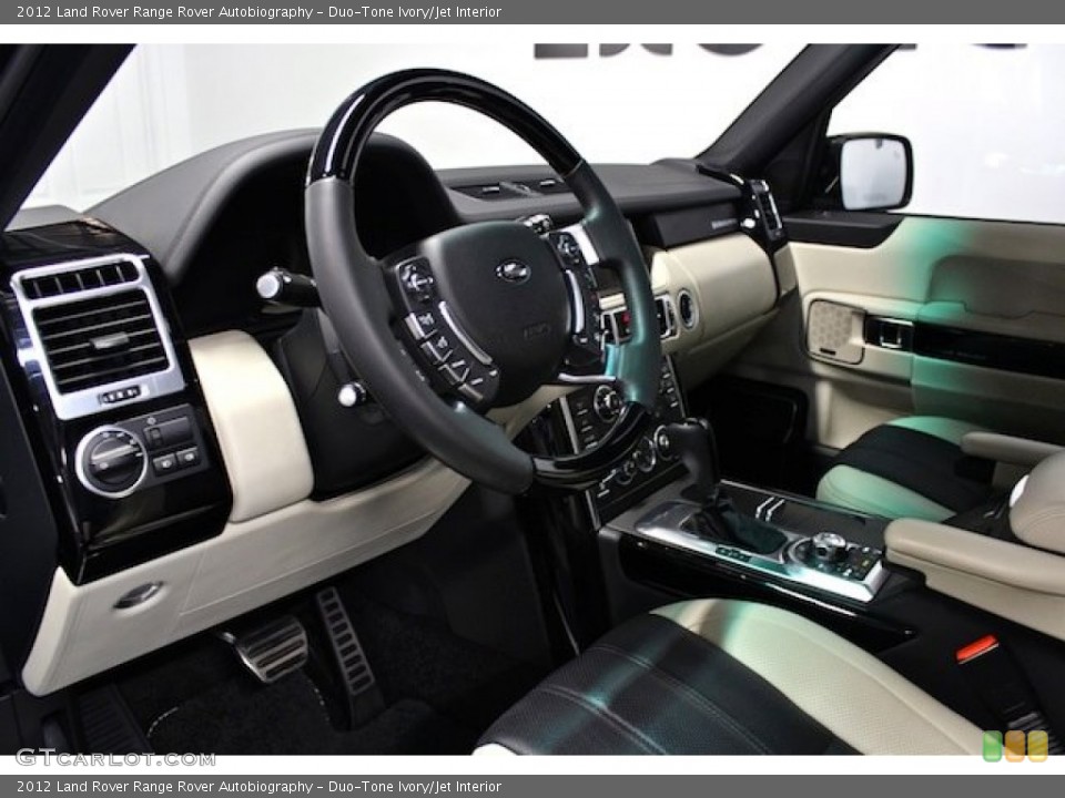 Duo-Tone Ivory/Jet Interior Photo for the 2012 Land Rover Range Rover Autobiography #80091227