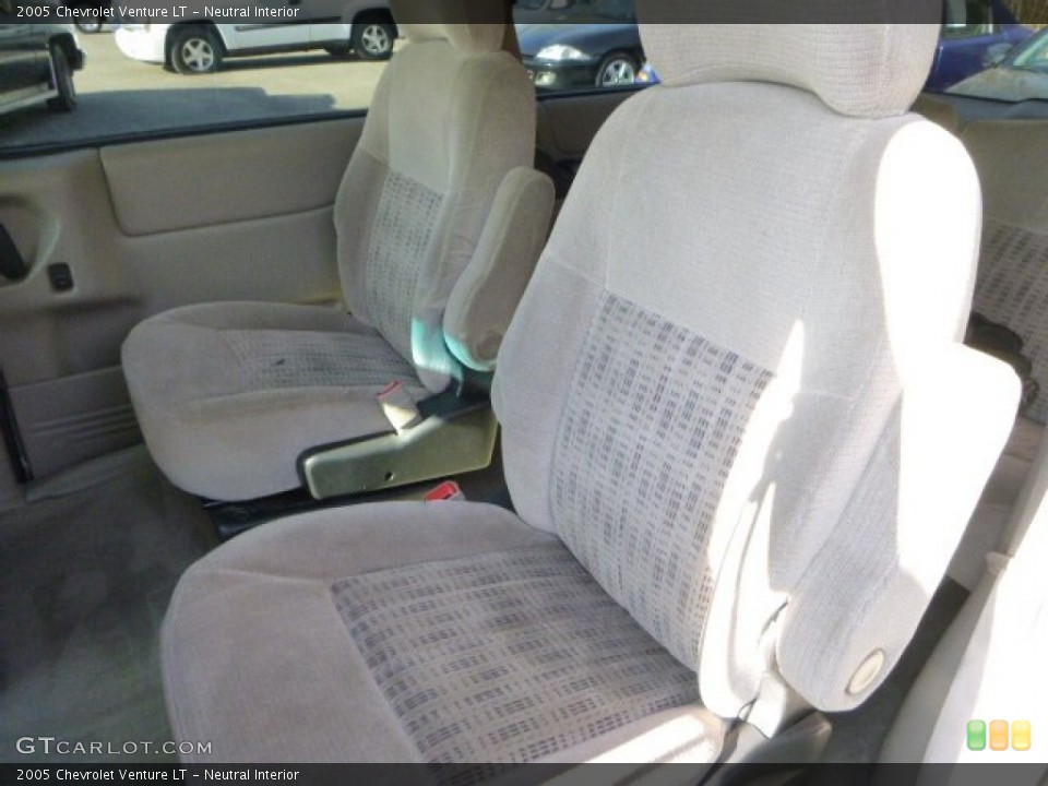 Neutral Interior Rear Seat for the 2005 Chevrolet Venture LT #80109445