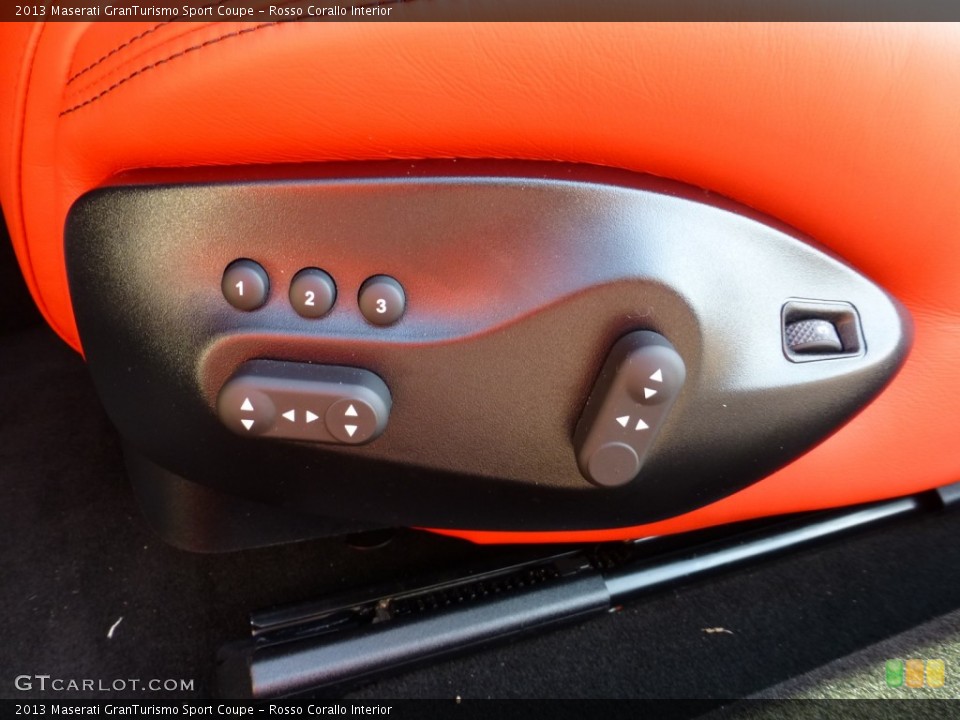 Rosso Corallo Interior Controls for the 2013 Maserati GranTurismo Sport Coupe #80113279