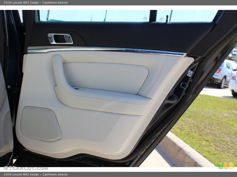 Cashmere Interior Door Panel for the 2009 Lincoln MKS Sedan #80115353
