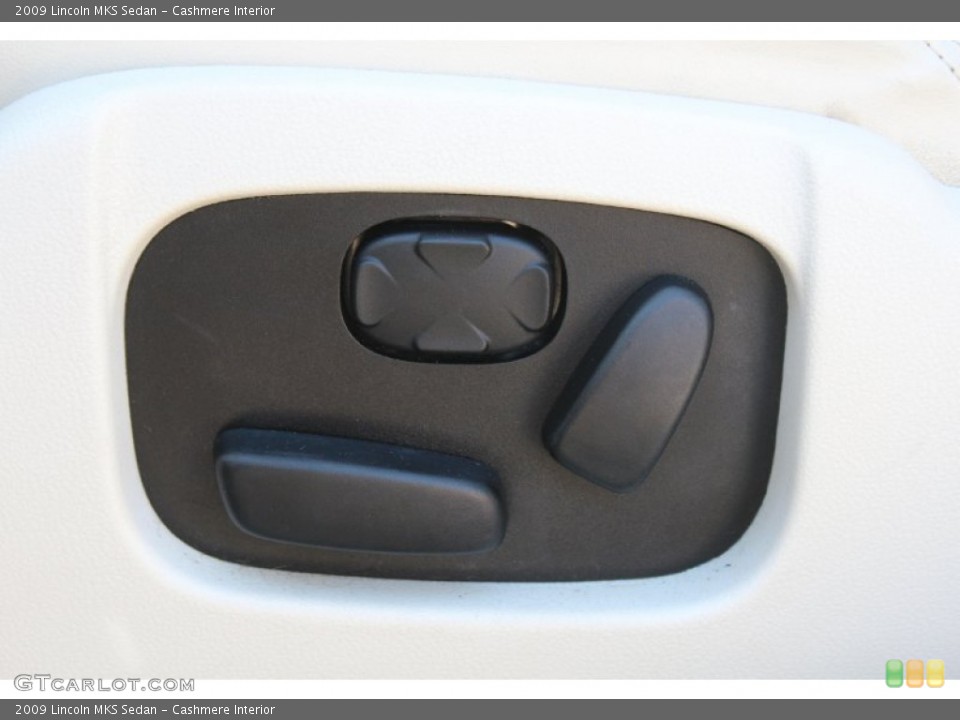 Cashmere Interior Controls for the 2009 Lincoln MKS Sedan #80115431