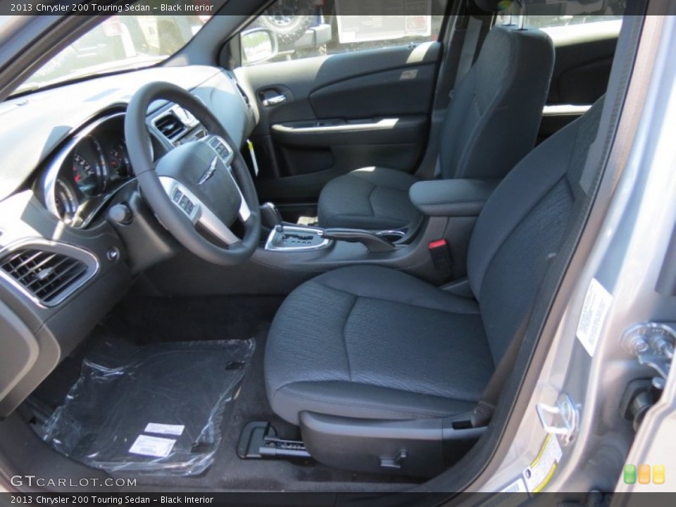Black Interior Photo for the 2013 Chrysler 200 Touring Sedan #80118883