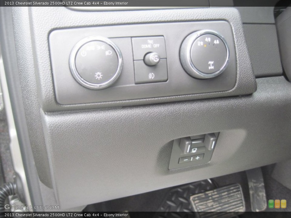 Ebony Interior Controls for the 2013 Chevrolet Silverado 2500HD LTZ Crew Cab 4x4 #80120694