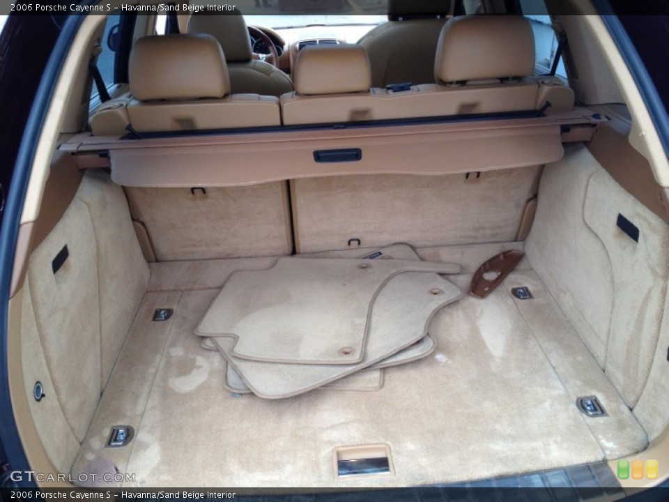 Havanna/Sand Beige Interior Trunk for the 2006 Porsche Cayenne S #80126928