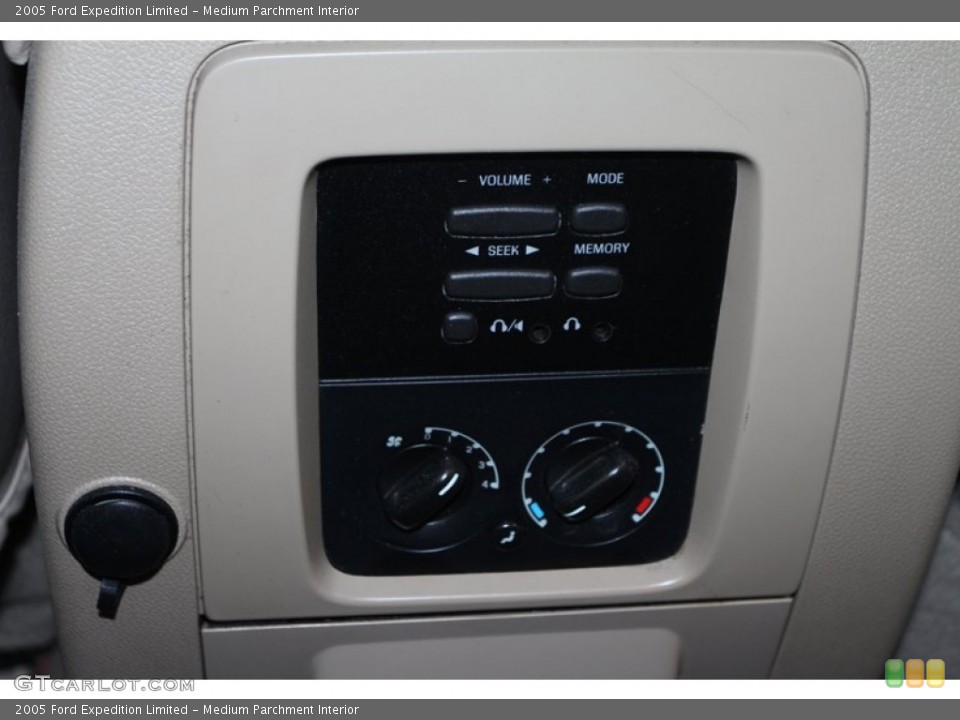 Medium Parchment Interior Controls for the 2005 Ford Expedition Limited #80132019