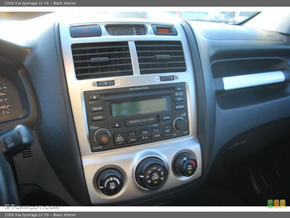 Black Interior Controls for the 2006 Kia Sportage LX V6 #80137262