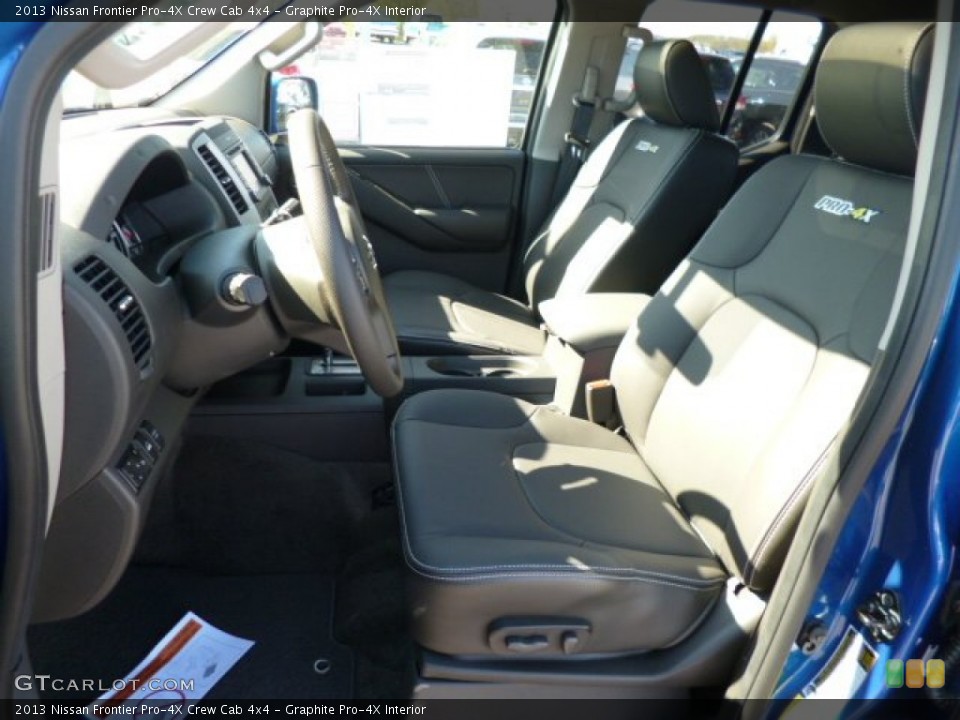 Graphite Pro-4X Interior Photo for the 2013 Nissan Frontier Pro-4X Crew Cab 4x4 #80155644