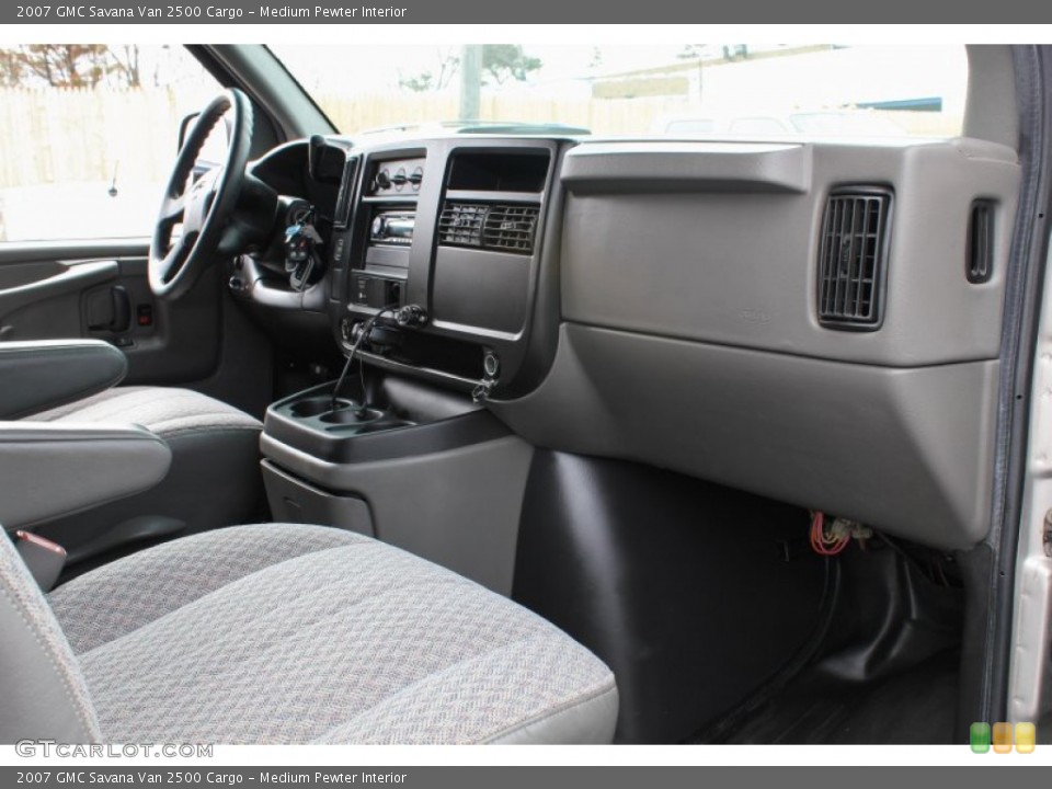 Medium Pewter Interior Dashboard for the 2007 GMC Savana Van 2500 Cargo #80162977