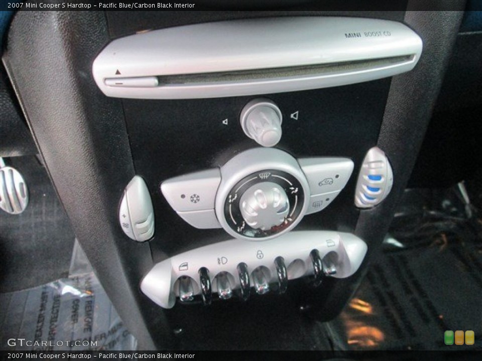 Pacific Blue/Carbon Black Interior Controls for the 2007 Mini Cooper S Hardtop #80163259