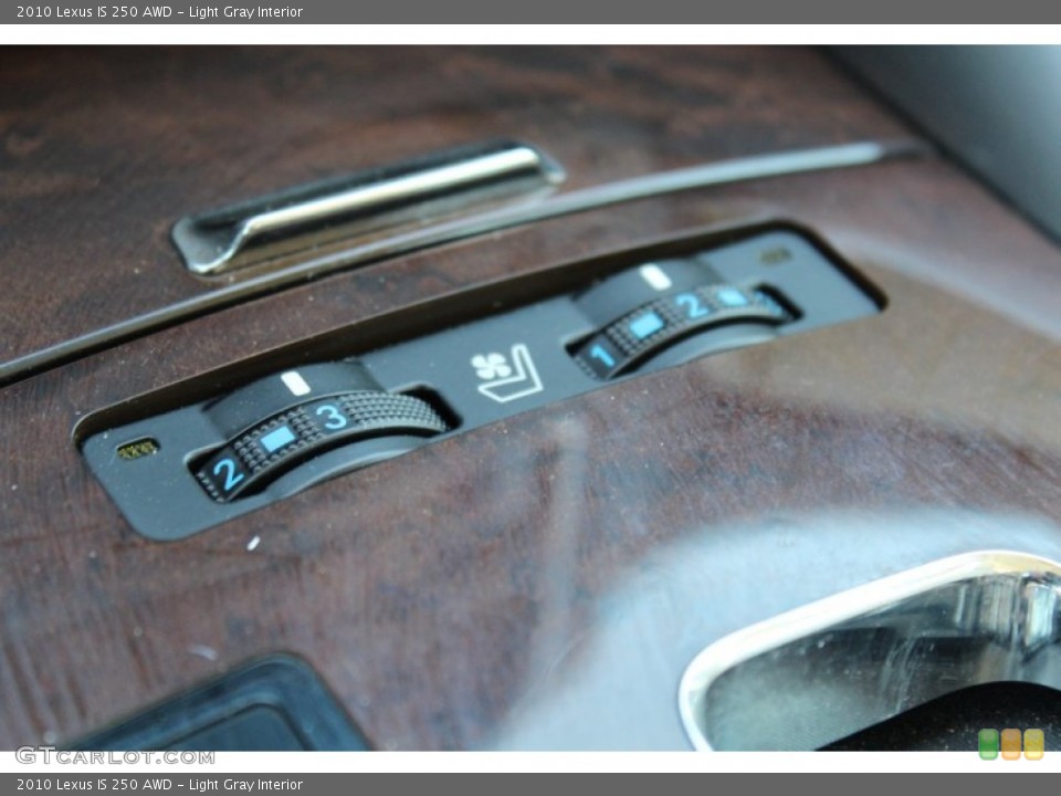 Light Gray Interior Controls for the 2010 Lexus IS 250 AWD #80171541