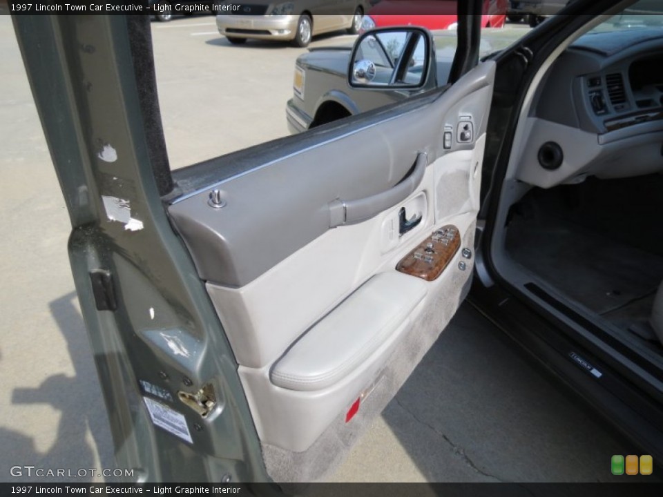 Light Graphite Interior Door Panel for the 1997 Lincoln Town Car Executive #80185371