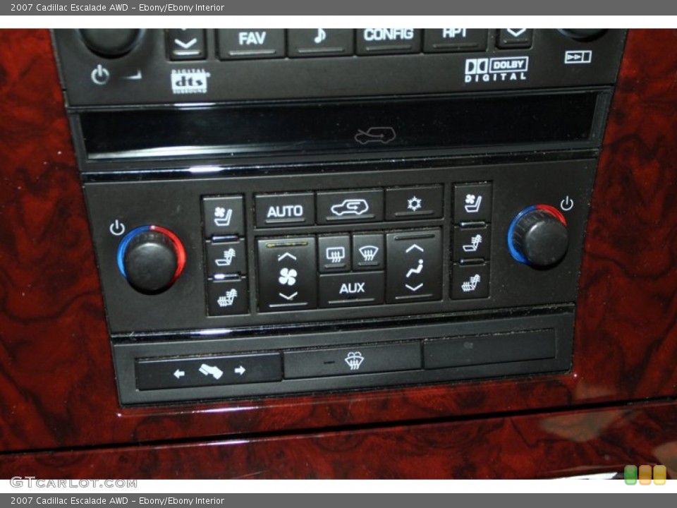 Ebony/Ebony Interior Controls for the 2007 Cadillac Escalade AWD #80188975