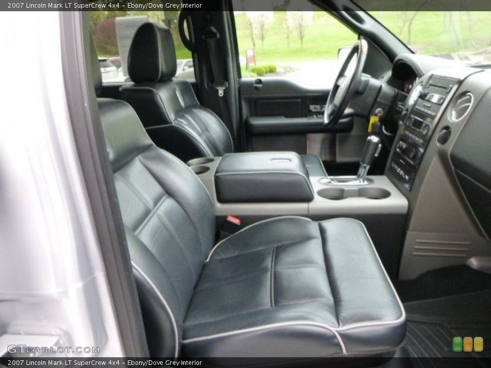 Ebony Dove Grey Interior Front Seat For The 2007 Lincoln