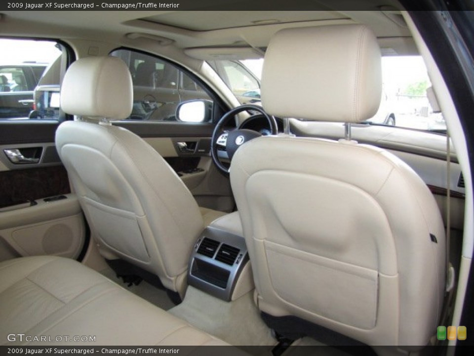 Champagne/Truffle Interior Photo for the 2009 Jaguar XF Supercharged #80197552