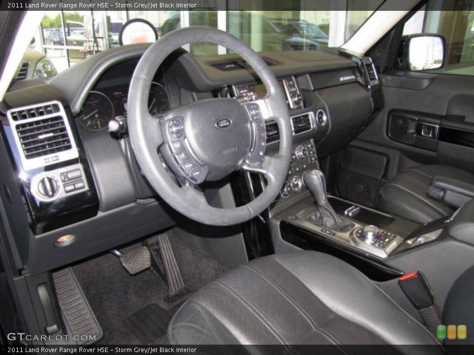 Storm Grey/Jet Black Interior Photo for the 2011 Land Rover Range Rover HSE #80198282