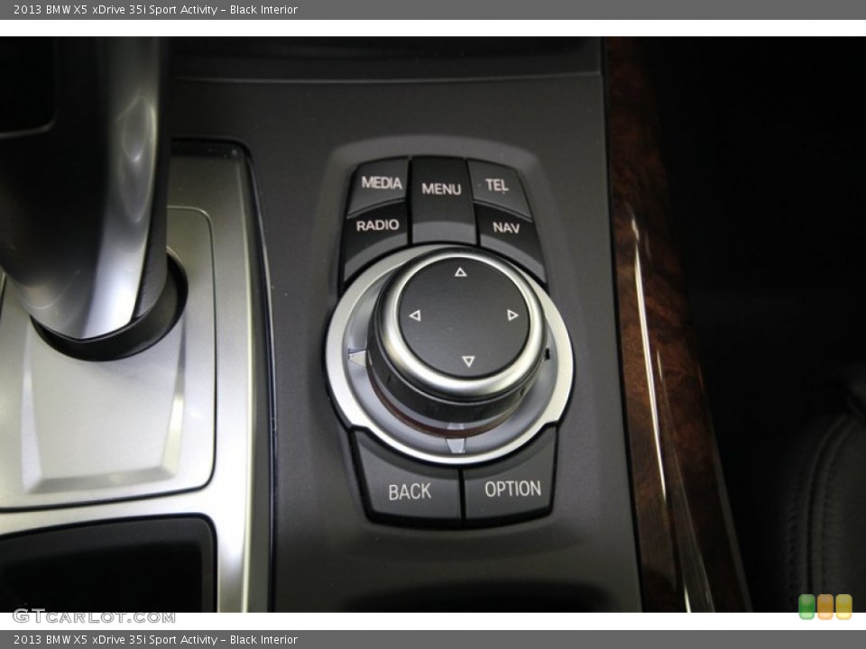 Black Interior Controls for the 2013 BMW X5 xDrive 35i Sport Activity #80201587