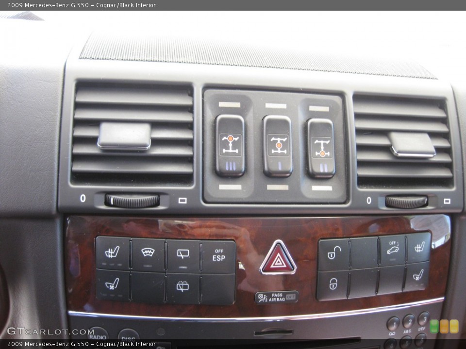 Cognac/Black Interior Controls for the 2009 Mercedes-Benz G 550 #80201612