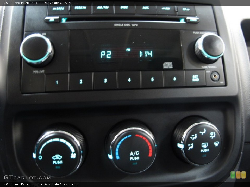 Dark Slate Gray Interior Controls for the 2011 Jeep Patriot Sport #80213011