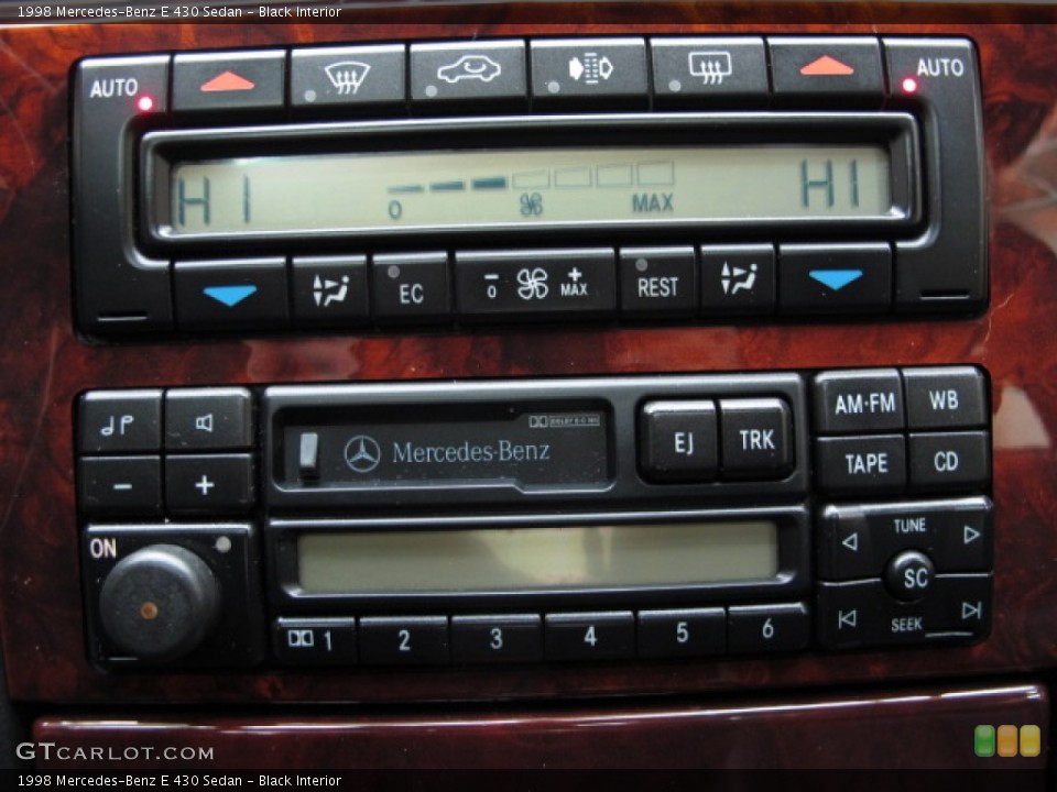 Black Interior Controls for the 1998 Mercedes-Benz E 430 Sedan #80221286