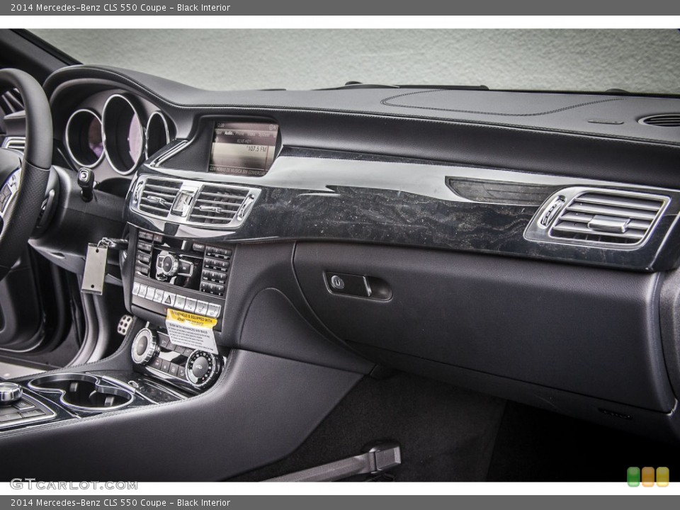 Black Interior Dashboard for the 2014 Mercedes-Benz CLS 550 Coupe #80266307