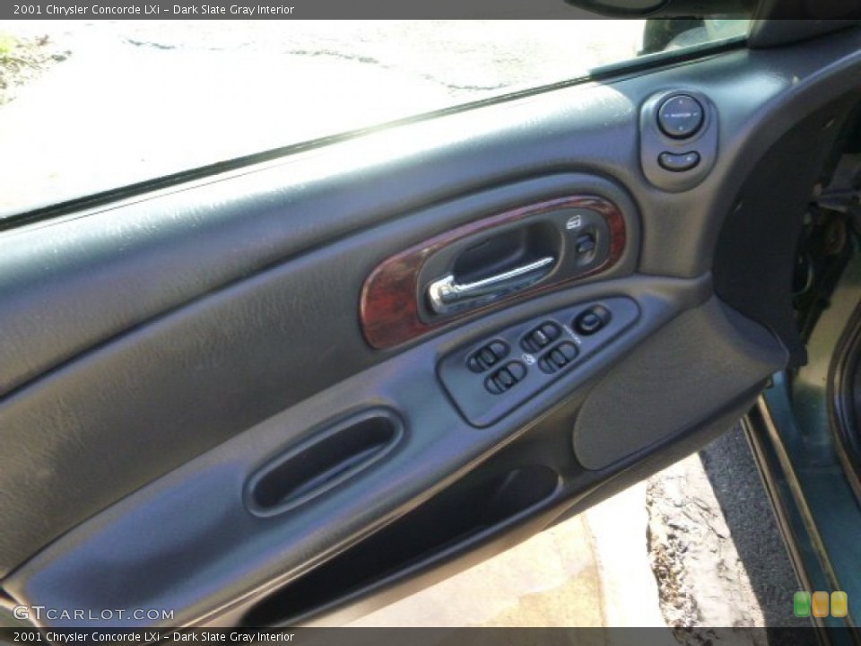 Dark Slate Gray Interior Door Panel for the 2001 Chrysler Concorde LXi #80281407
