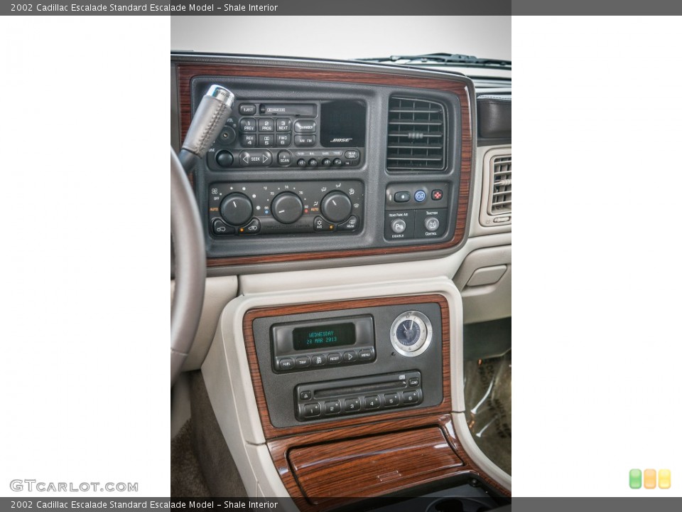 Shale Interior Controls for the 2002 Cadillac Escalade  #80287746