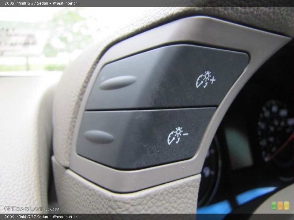 Wheat Interior Controls for the 2009 Infiniti G 37 Sedan #80306999