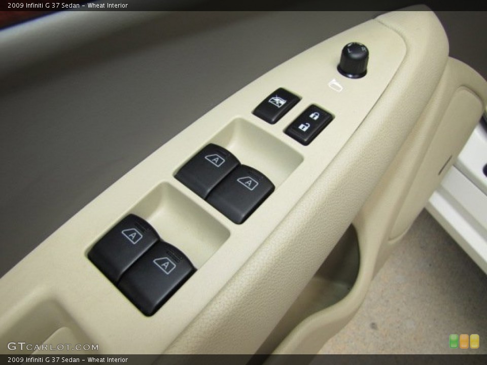 Wheat Interior Controls for the 2009 Infiniti G 37 Sedan #80307611