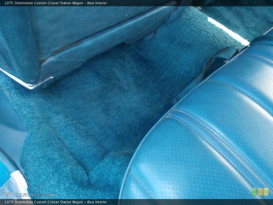 Blue Interior Rear Seat for the 1975 Oldsmobile Custom Cruiser Station Wagon #80310185