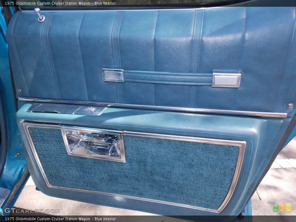 Blue Interior Door Panel for the 1975 Oldsmobile Custom Cruiser Station Wagon #80310251