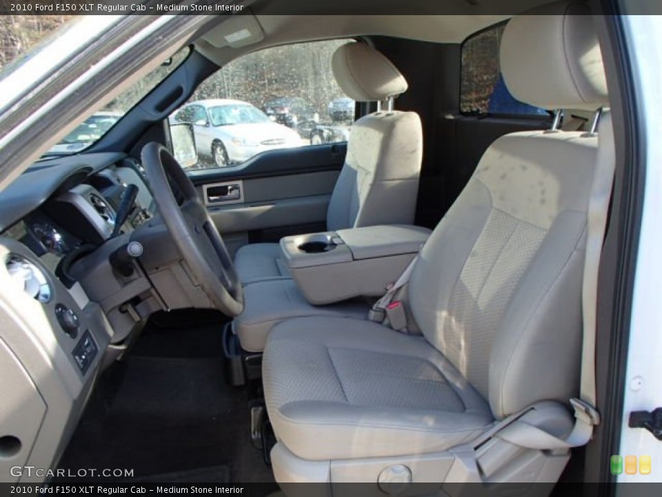 Medium Stone Interior Photo for the 2010 Ford F150 XLT Regular Cab #80320019