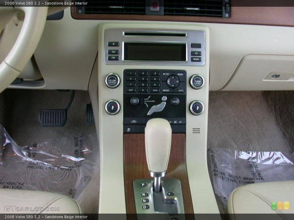 Sandstone Beige Interior Controls for the 2008 Volvo S80 3.2 #80331929