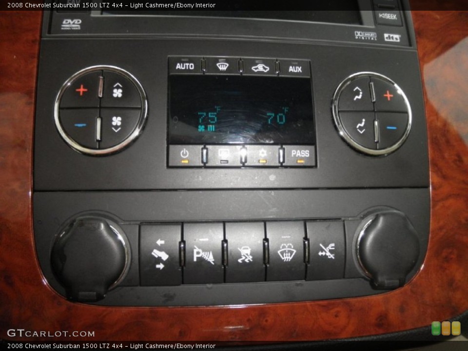 Light Cashmere/Ebony Interior Controls for the 2008 Chevrolet Suburban 1500 LTZ 4x4 #80335742