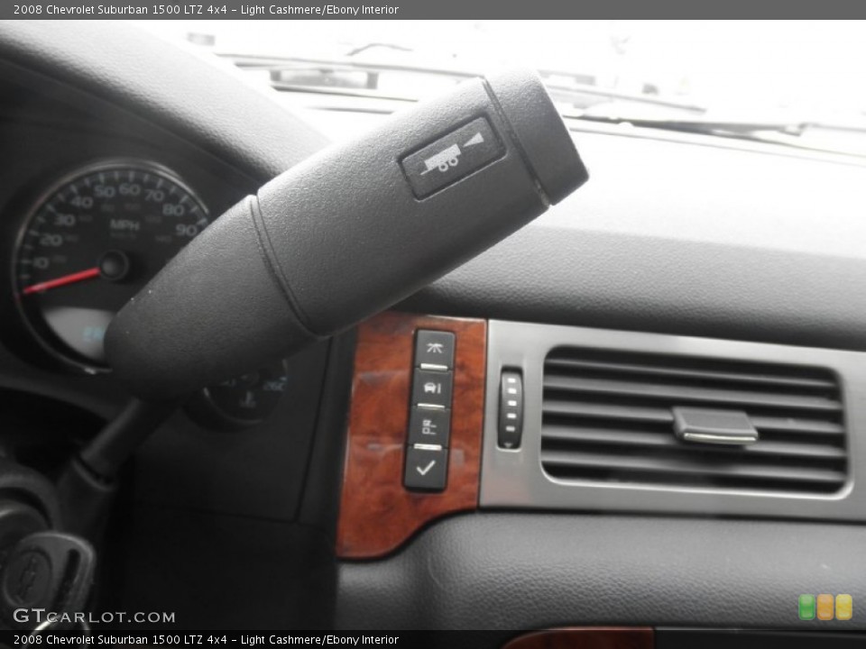 Light Cashmere/Ebony Interior Transmission for the 2008 Chevrolet Suburban 1500 LTZ 4x4 #80335782
