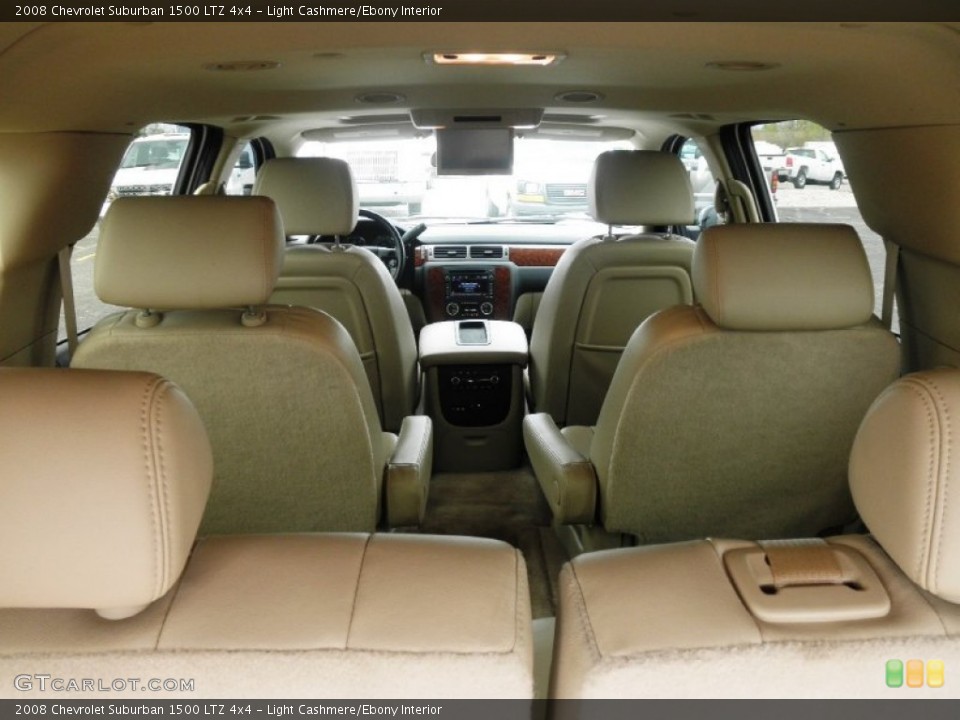 Light Cashmere/Ebony Interior Photo for the 2008 Chevrolet Suburban 1500 LTZ 4x4 #80336078