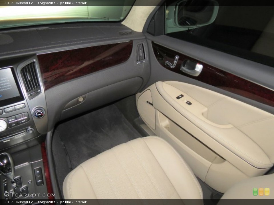 Jet Black 2012 Hyundai Equus Interiors
