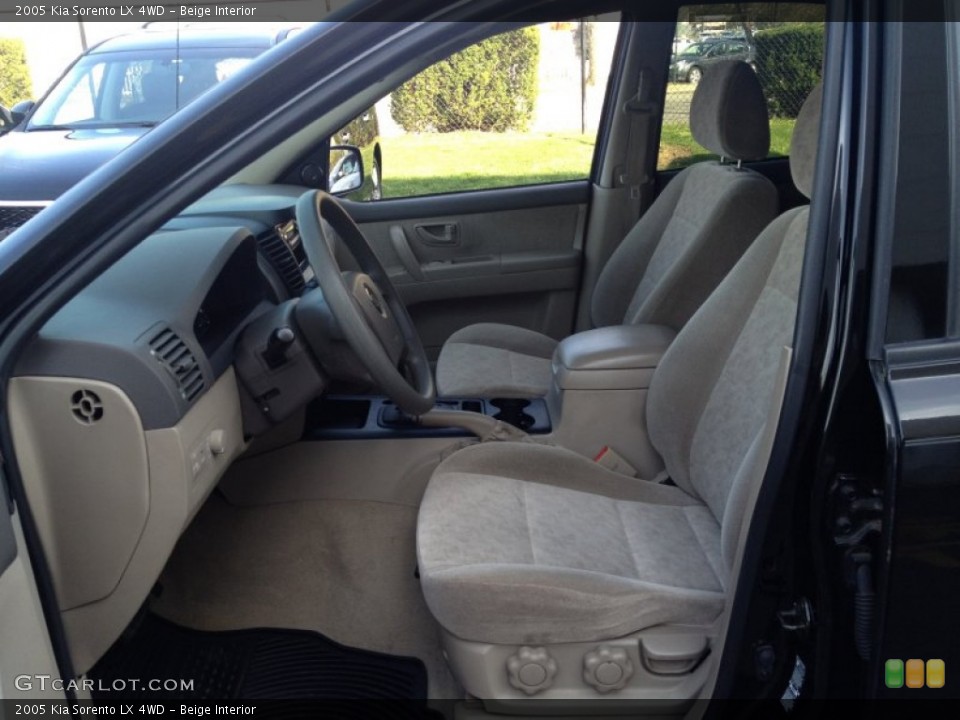 Beige Interior Front Seat for the 2005 Kia Sorento LX 4WD #80346440