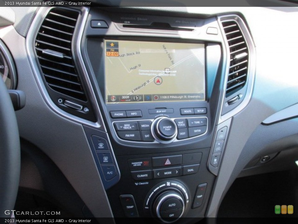 Gray Interior Controls for the 2013 Hyundai Santa Fe GLS AWD #80346678