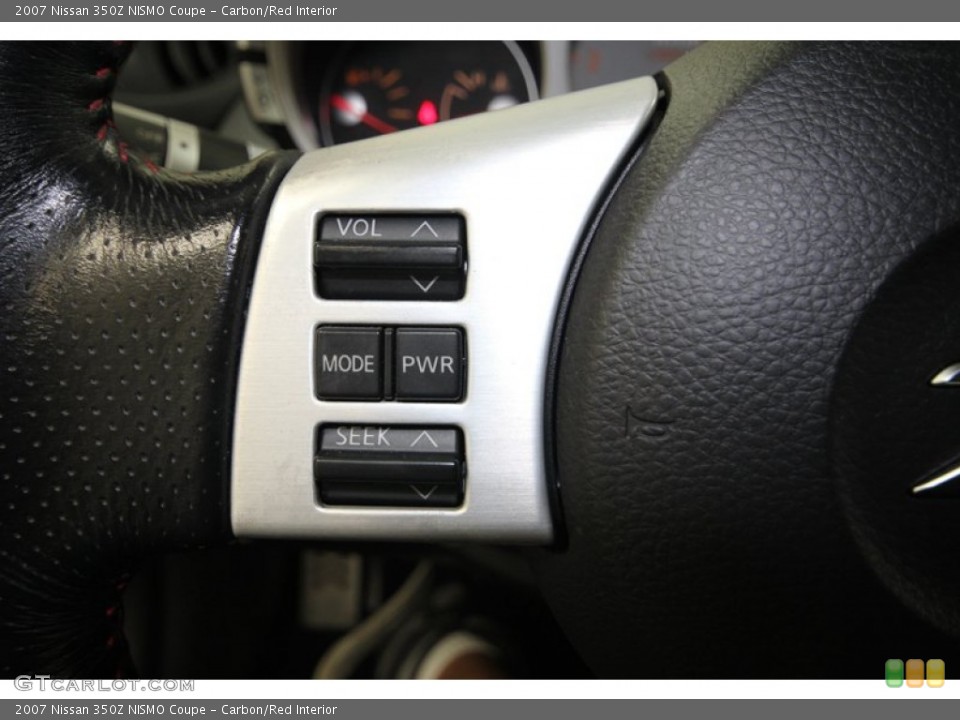 Carbon/Red Interior Controls for the 2007 Nissan 350Z NISMO Coupe #80349510