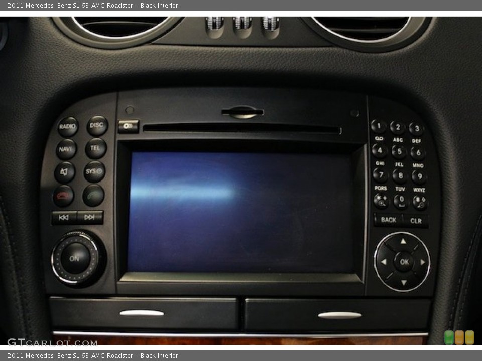 Black Interior Controls for the 2011 Mercedes-Benz SL 63 AMG Roadster #80355315