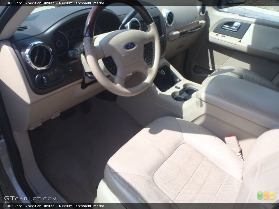 Medium Parchment 2005 Ford Expedition Interiors