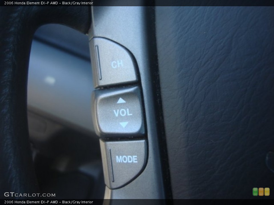 Black/Gray Interior Controls for the 2006 Honda Element EX-P AWD #80368196